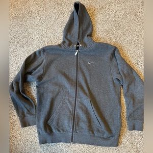 Men’s grey hoodie zip up size large